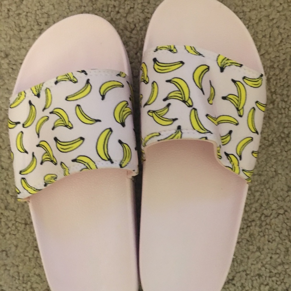 AE banana slides